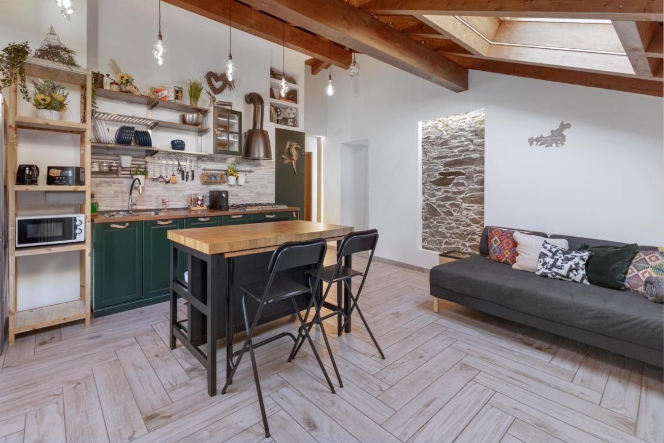 Casa Valy Apartment